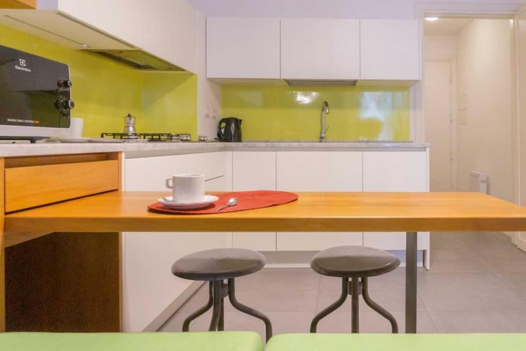 Art Atelier Terrazza Borgo Apartment โรม ภายนอก รูปภาพ