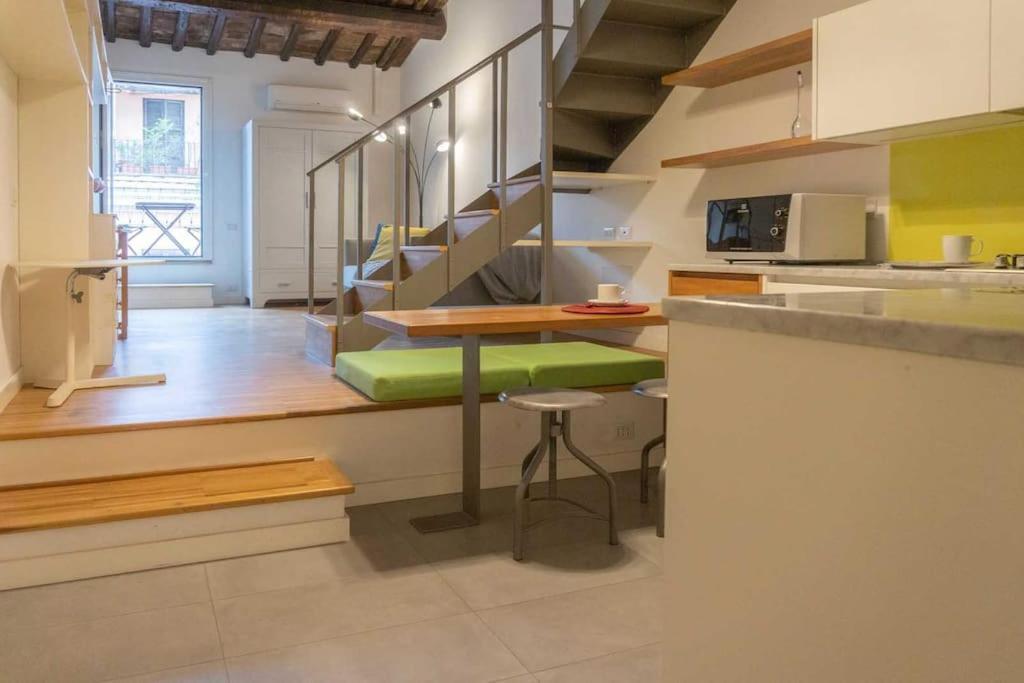 Art Atelier Terrazza Borgo Apartment โรม ภายนอก รูปภาพ